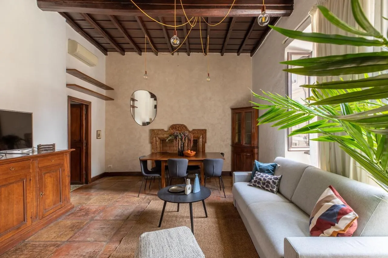 Apartment Iflat Lovely Flat In Navona Rome