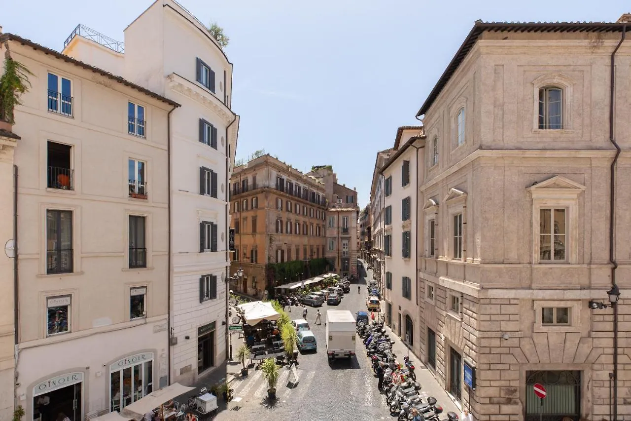Apartment Iflat Lovely Flat In Navona Rome